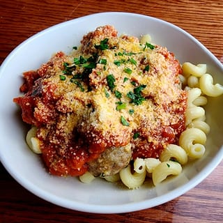 Traditional Meatballs (BOWL - 1 Base)