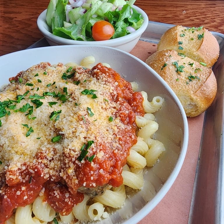 Garlic Bread: A Tasty Start to Your Meal